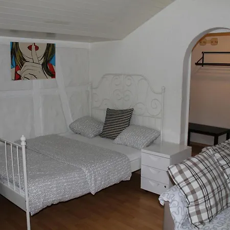 Kraenzlin מלון *